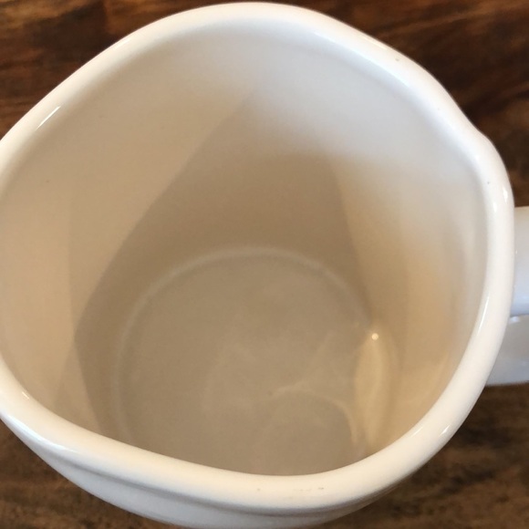 Rae Dunn XOXO Valentine’s Mug - Picture 2 of 5